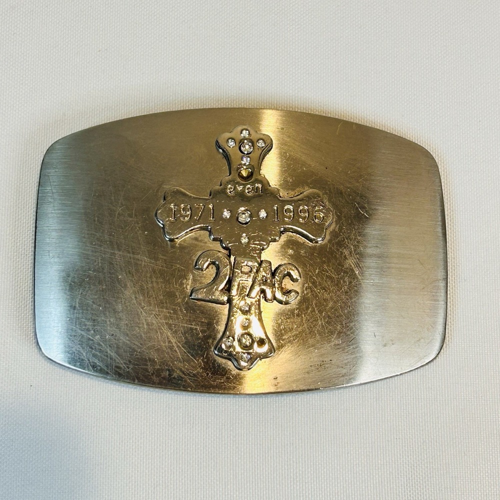 2 PAC Belt Buckle Silver Color Metal Cross 1971 1996 Tupac Shakur
